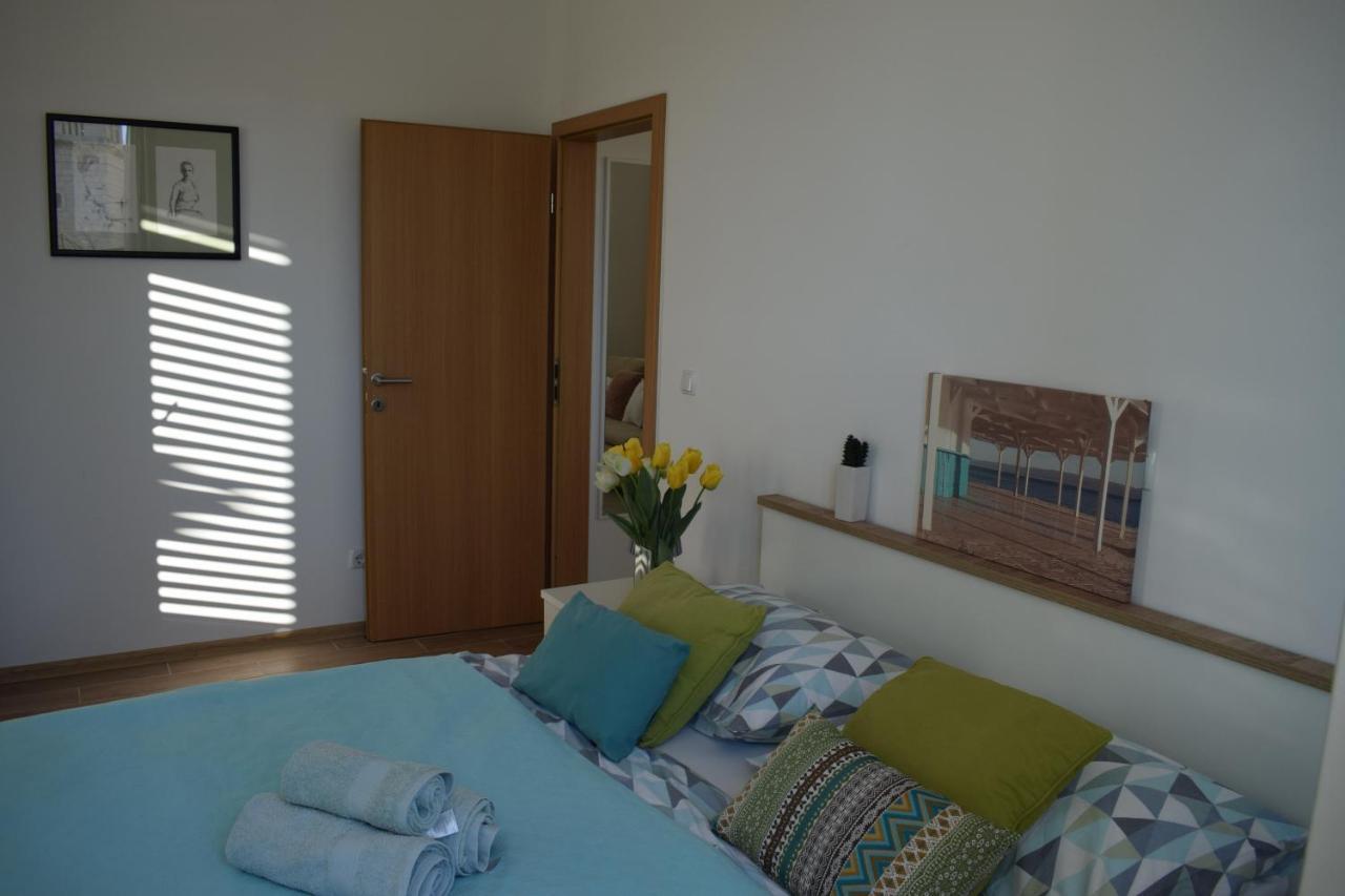 Optimist Makarska Town Center Apartment ภายนอก รูปภาพ