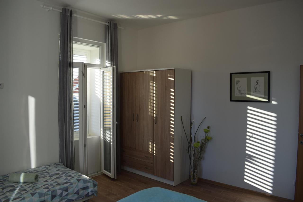 Optimist Makarska Town Center Apartment ภายนอก รูปภาพ