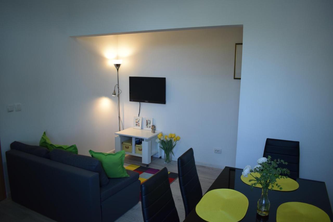 Optimist Makarska Town Center Apartment ภายนอก รูปภาพ