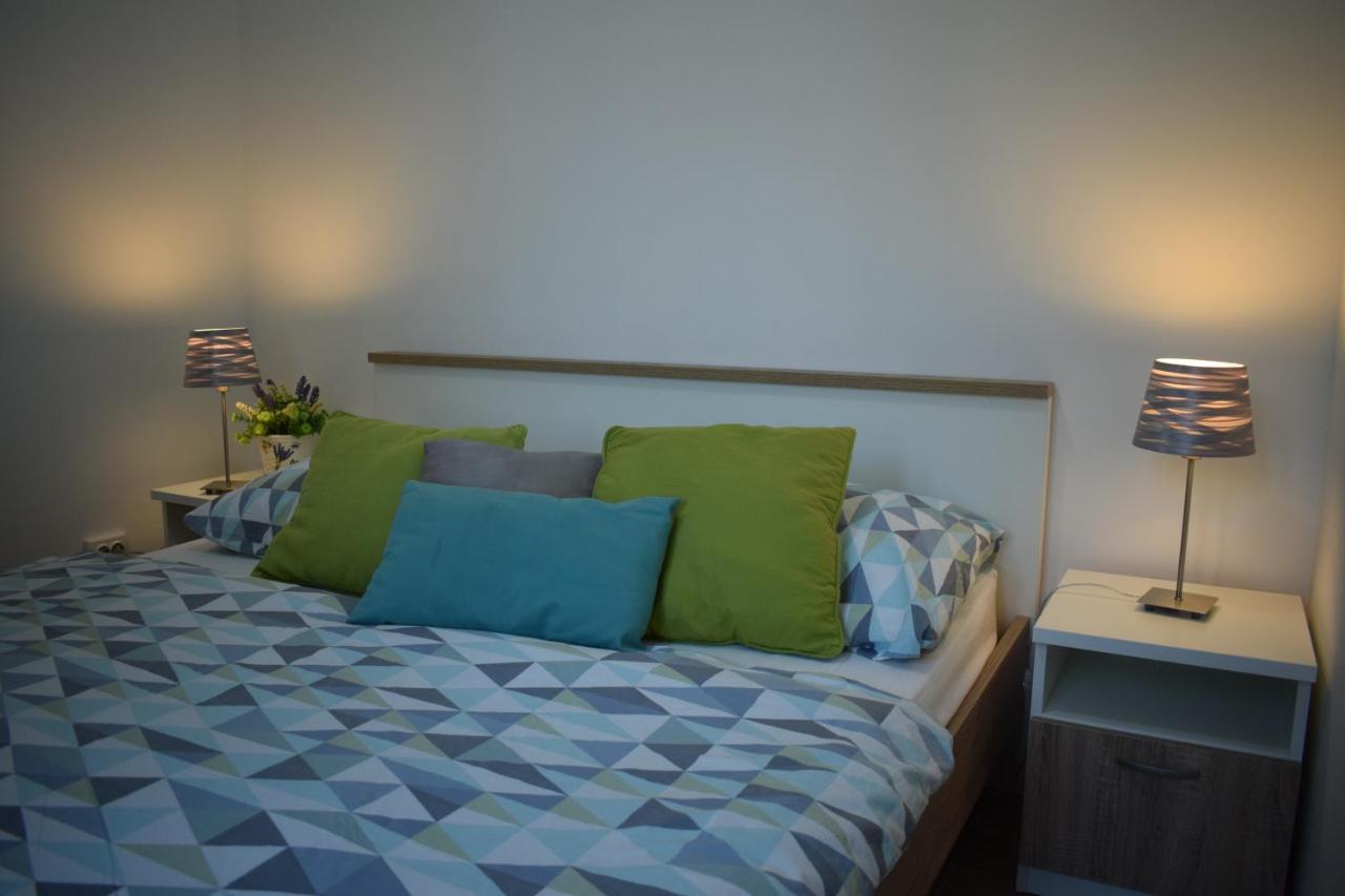 Optimist Makarska Town Center Apartment ภายนอก รูปภาพ