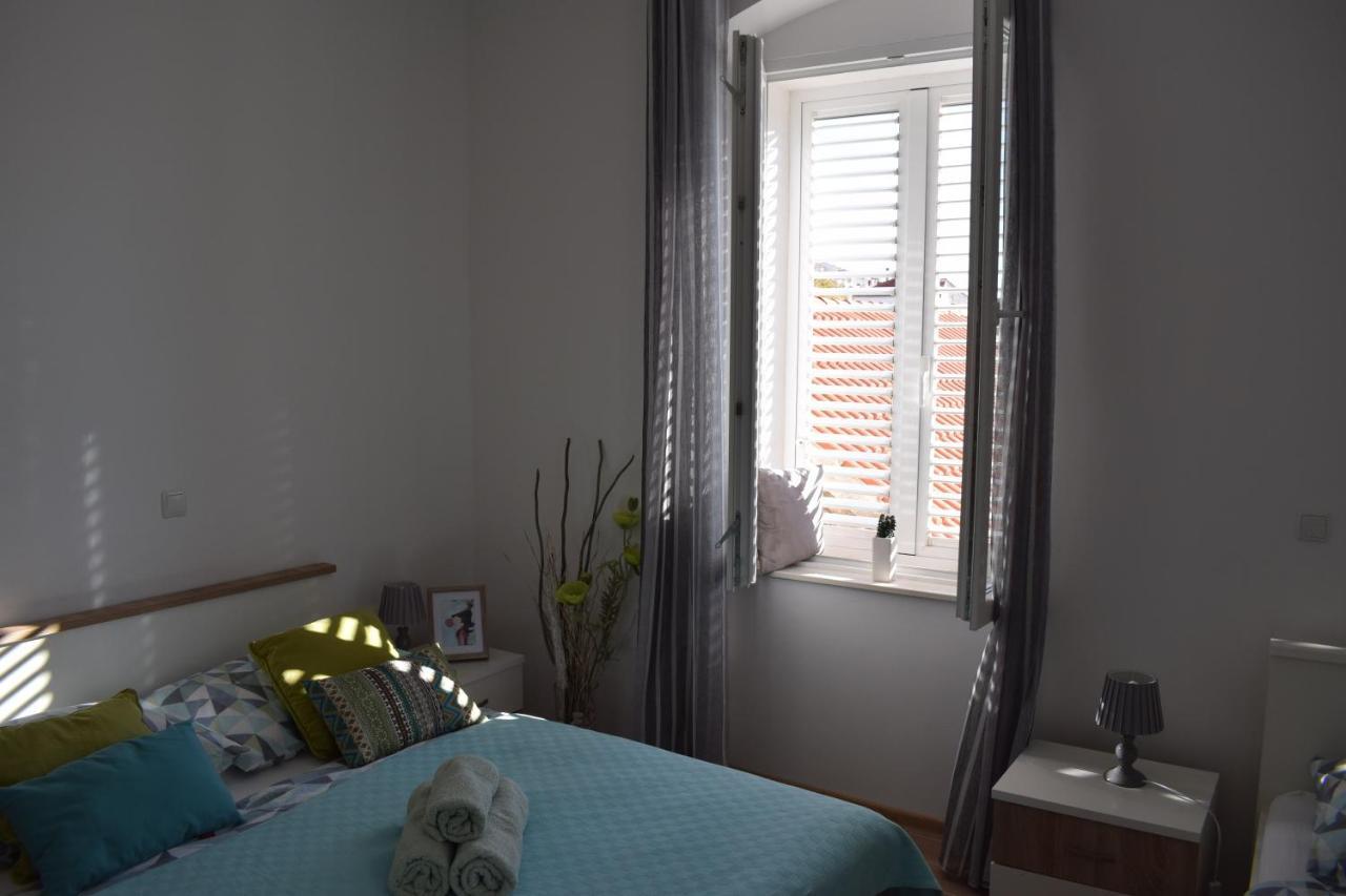 Optimist Makarska Town Center Apartment ภายนอก รูปภาพ